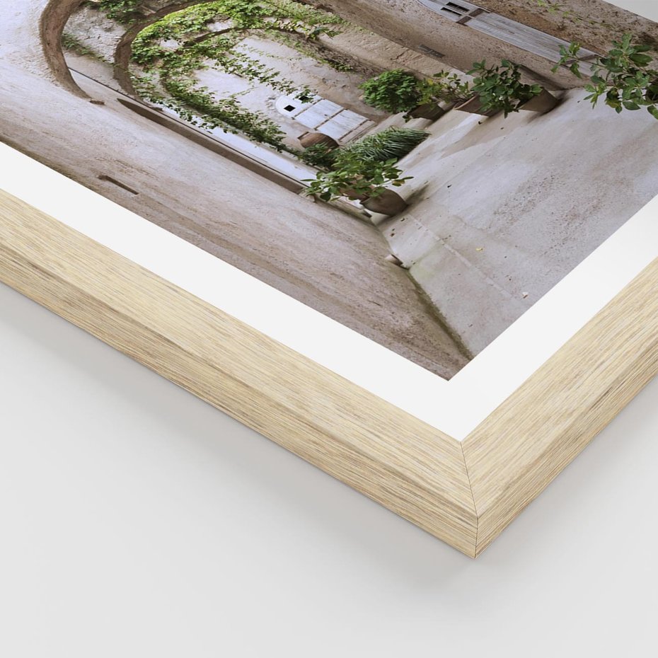 Plakat w ramie 50x70 - Urokliwa Zaułek - klimatyczna, uliczka - rama drewno