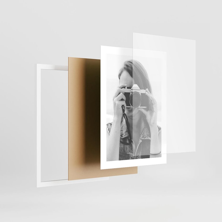 Plakat w ramie 30x40 - Zrób mi Zdjęcie - fotografia, kobieta z aparatem - rama biała