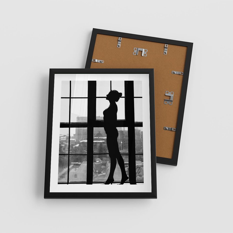 Plakat w ramie 40x50 - Piękno Kobiecej Formy - retro zdjęcie, czarno białe - rama czarna