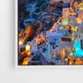 Obraz w ramie 80x120 - Wyblakłe wspomnienia gwiazd - Santorini, wieczór - rama biała