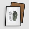Plakat w ramie 50x70 - Przesunięte Jabłko - minimalistyczny plakat, jabłko - rama czarna