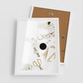 Plakat w ramie 50x70 - Luksusowy Lifestyle - kompozycja lifestyle, fotografia - rama biała