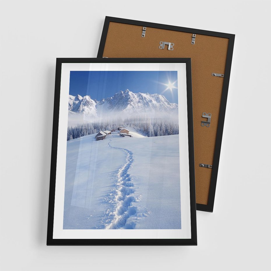 Plakat w ramie 50x70 - Magia zimowych gór - zima, góry - rama czarna