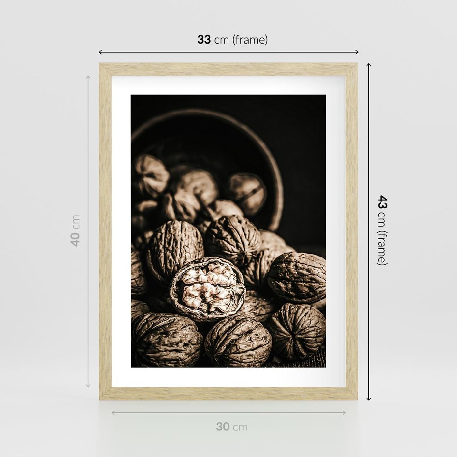 Plakat w ramie 30x40 - Orzechy Włoskie w Sepii - orzechy włoskie, fotografia retro - rama drewno