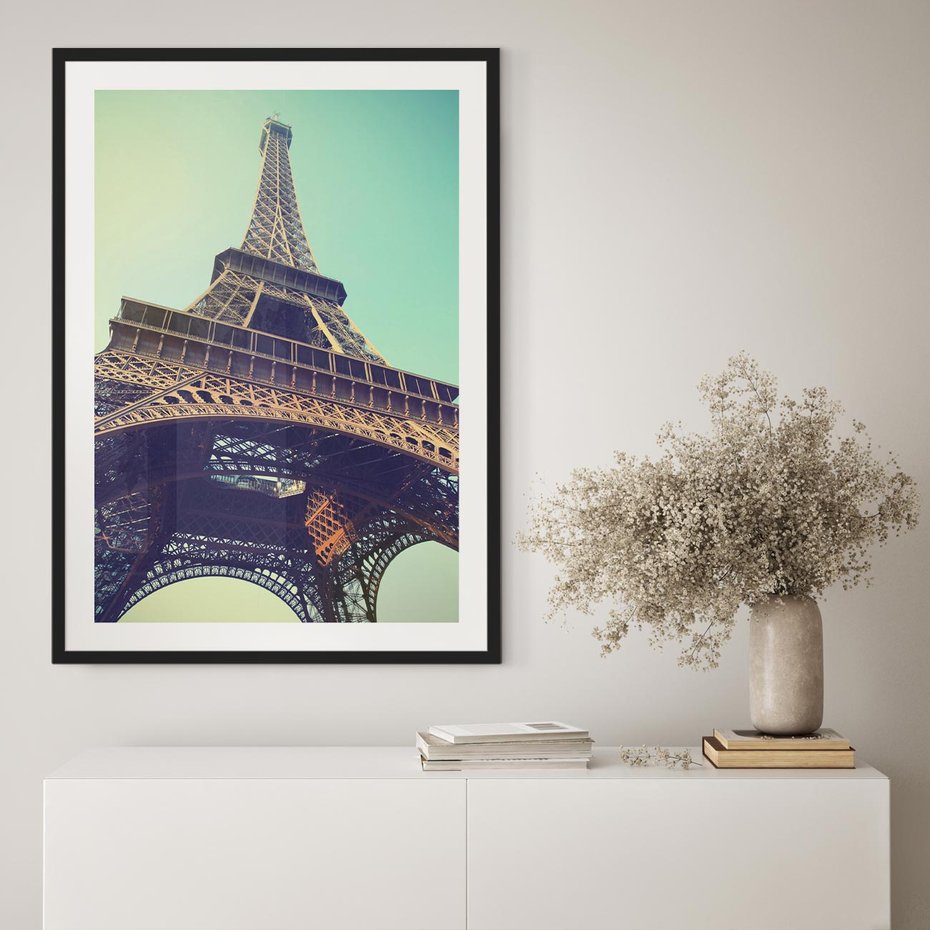 Plakat bez ramy 21x30 - Wieża Eiffla w czarno-białej odsłonie - Eiffla, Paryż