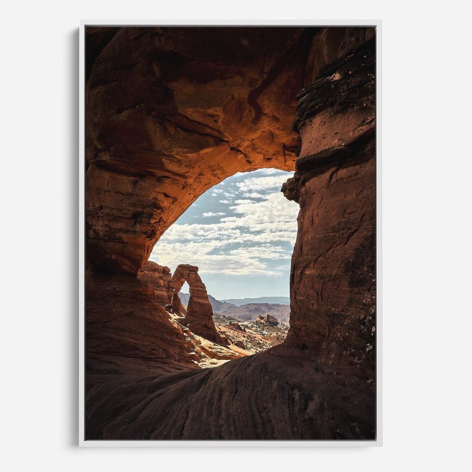 Obraz w ramie 80x120 - Magia pustynnego kanionu - pustynia, kanion - rama biała