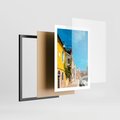 Plakat w ramie 50x70 - Przechadzka w Sercu Miasta - uliczka, perspektywa - rama czarna