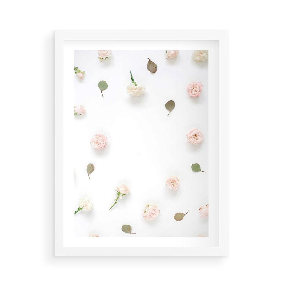 Plakat w ramie 50x70 - Romantyczna Kompozycja z Różami - kompozycja kwiatowa, róże - rama biała