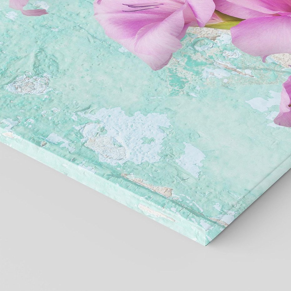 Obraz na płótnie 70x50 - Piękno w delikatności - kwiaty, różowe