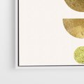 Obraz w ramie 50x50 - Harmonijne Odbicia - geometryczne złote kształty, tekstura - rama biała
