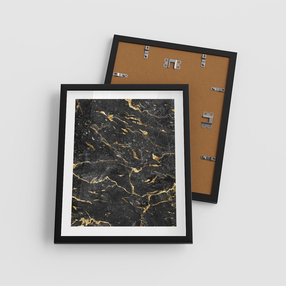 Plakat w ramie 40x50 - Egzotyczny Blask - marmur, złoto - rama czarna