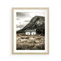 Plakat w ramie 40x50 - Biały Domek w Sepii: Wiejski Urok - domek w górach, kolory sepii - rama drewno