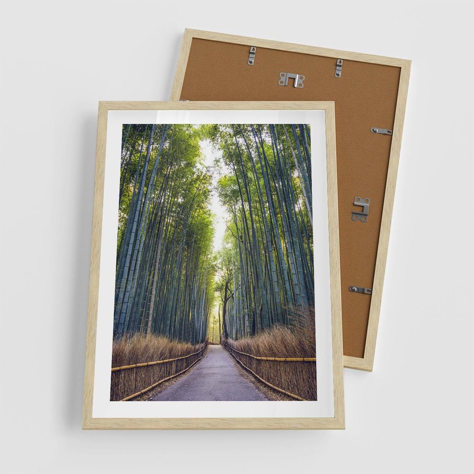 Plakat w ramie 50x70 - Urokliwa dróżka w lesie - las, dróżka - rama drewno