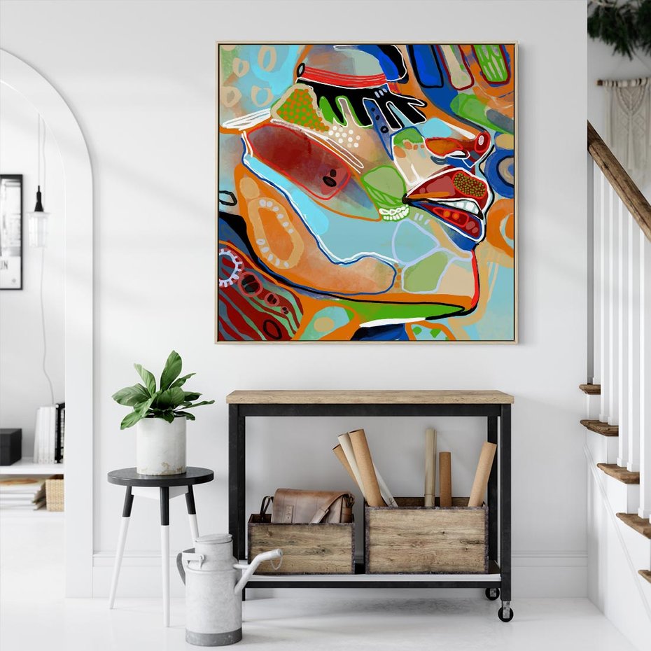 Obraz w ramie 50x50 - Kolorowe Wnętrza Kształtów - abstrakcyjny portret kobiety, twarz - rama drewno