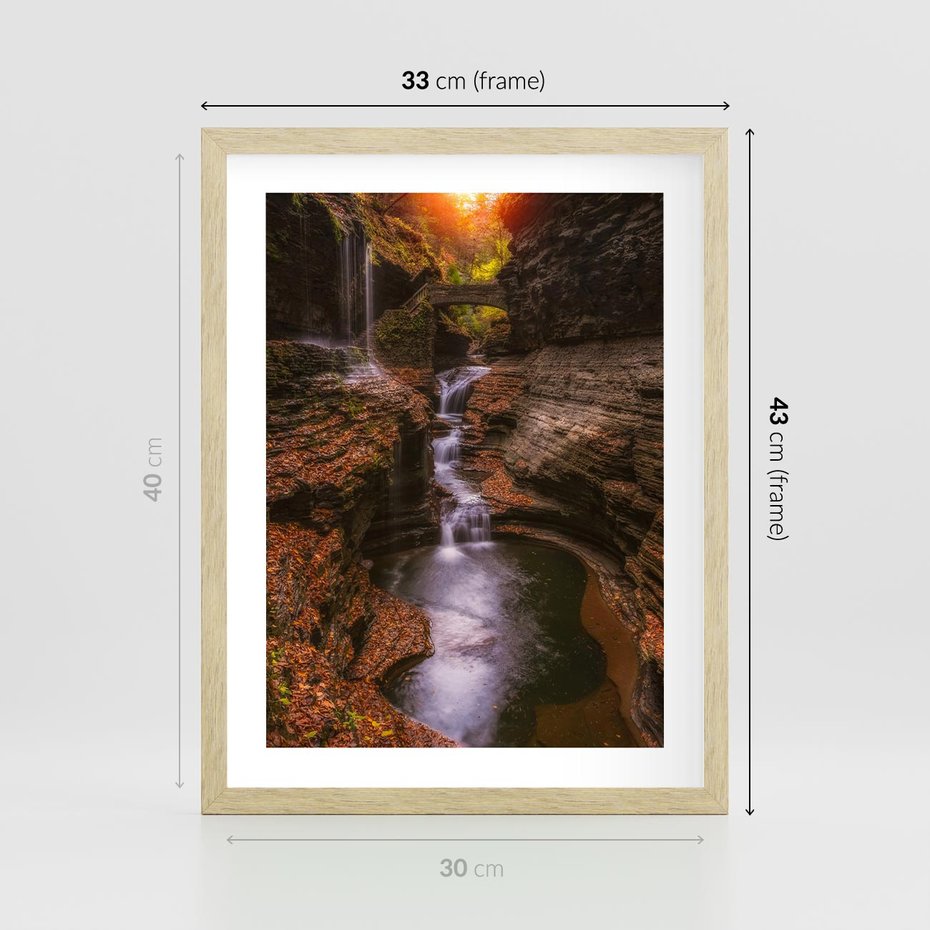 Plakat w ramie 30x40 - Barwna Harmonia - strumień, las - rama drewno