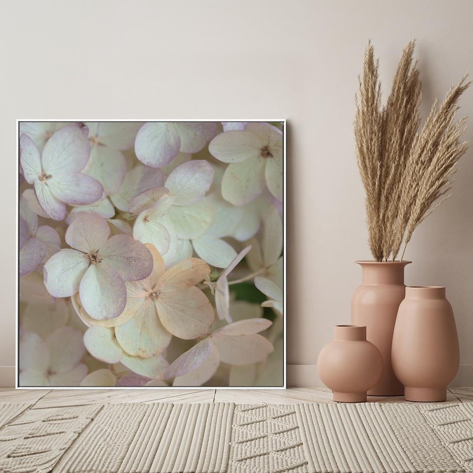 Obraz w ramie 50x50 - Kwiatowy taniec - kwiaty, hortensje - rama biała