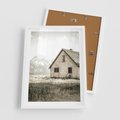Plakat w ramie 50x70 - Ciepła Atmosfera - dom, stary dom w górach - rama biała