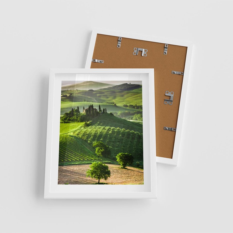 Plakat w ramie 40x50 - Prowansja: malownicze winnice w kraju Włoch - Prowansja, Włochy - rama biała