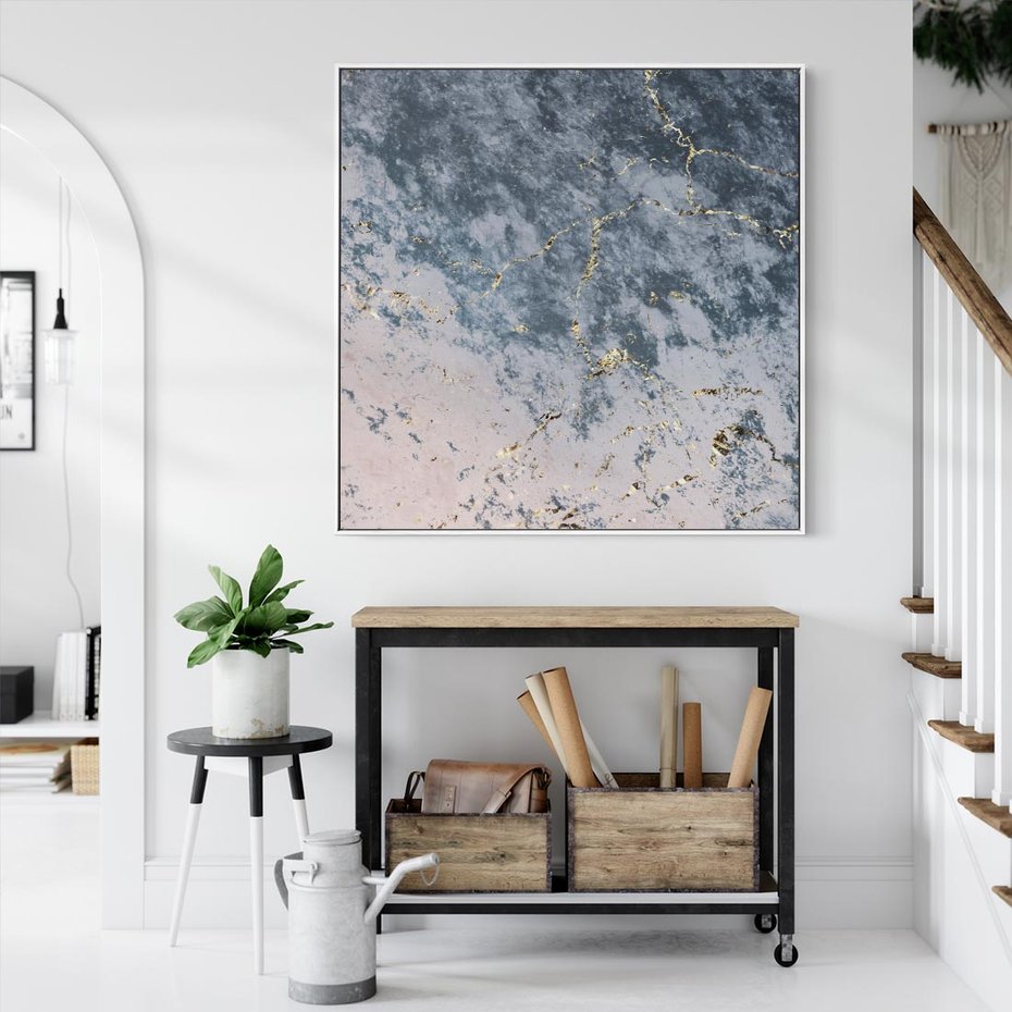 Obraz w ramie 80x80 - Elegancja i Wyrafinowanie - marmur, złoto - rama biała