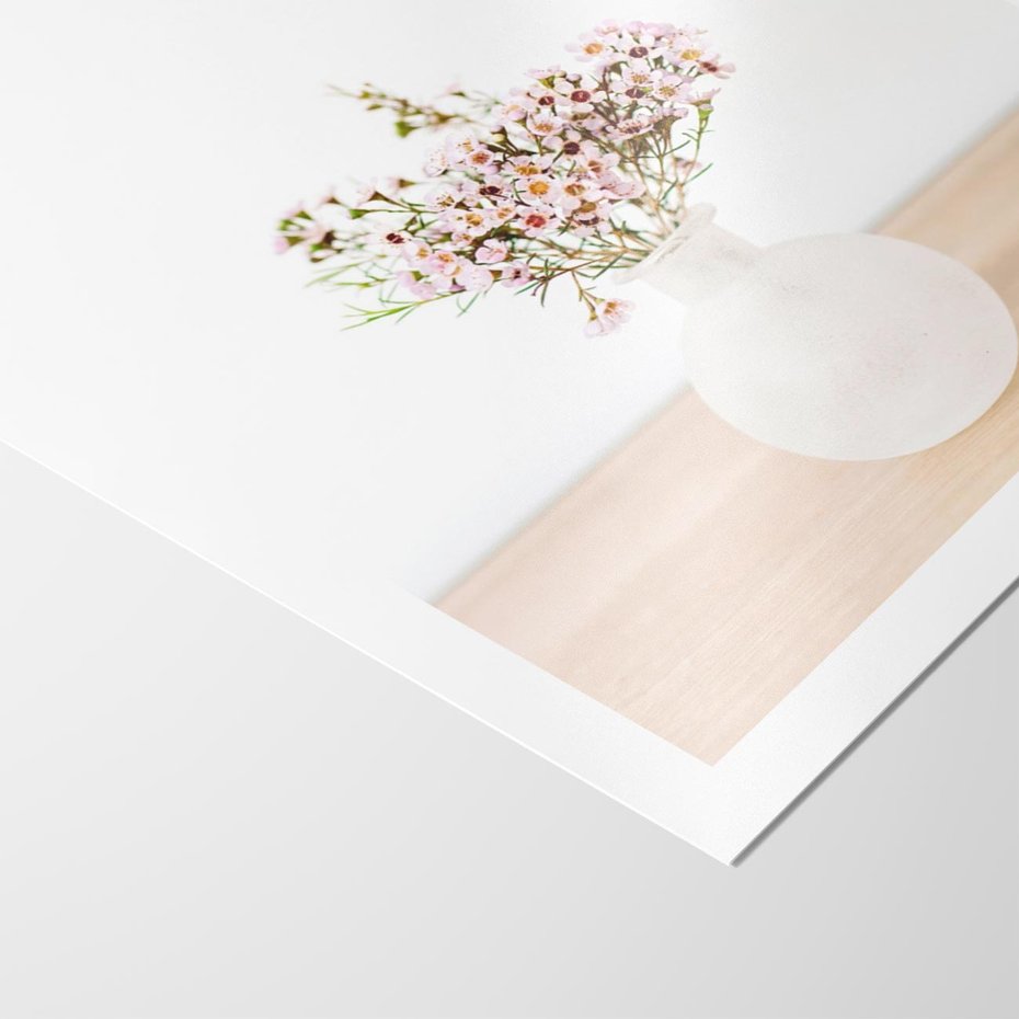Plakat bez ramy 40x50 - Kwiaty w Minimalistycznym Wazonie - kwiaty, wazon