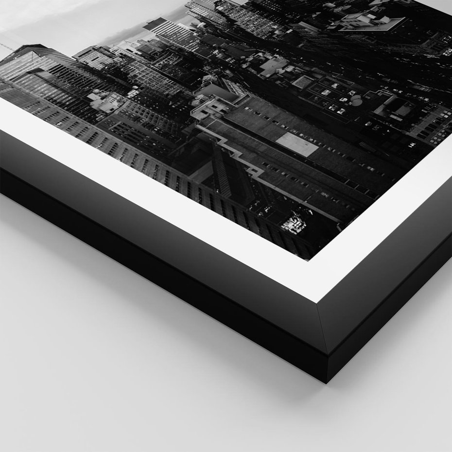 Plakat w ramie 50x70 - Wibracje Miejskiego Życia - miasto, wieżowce - rama czarna