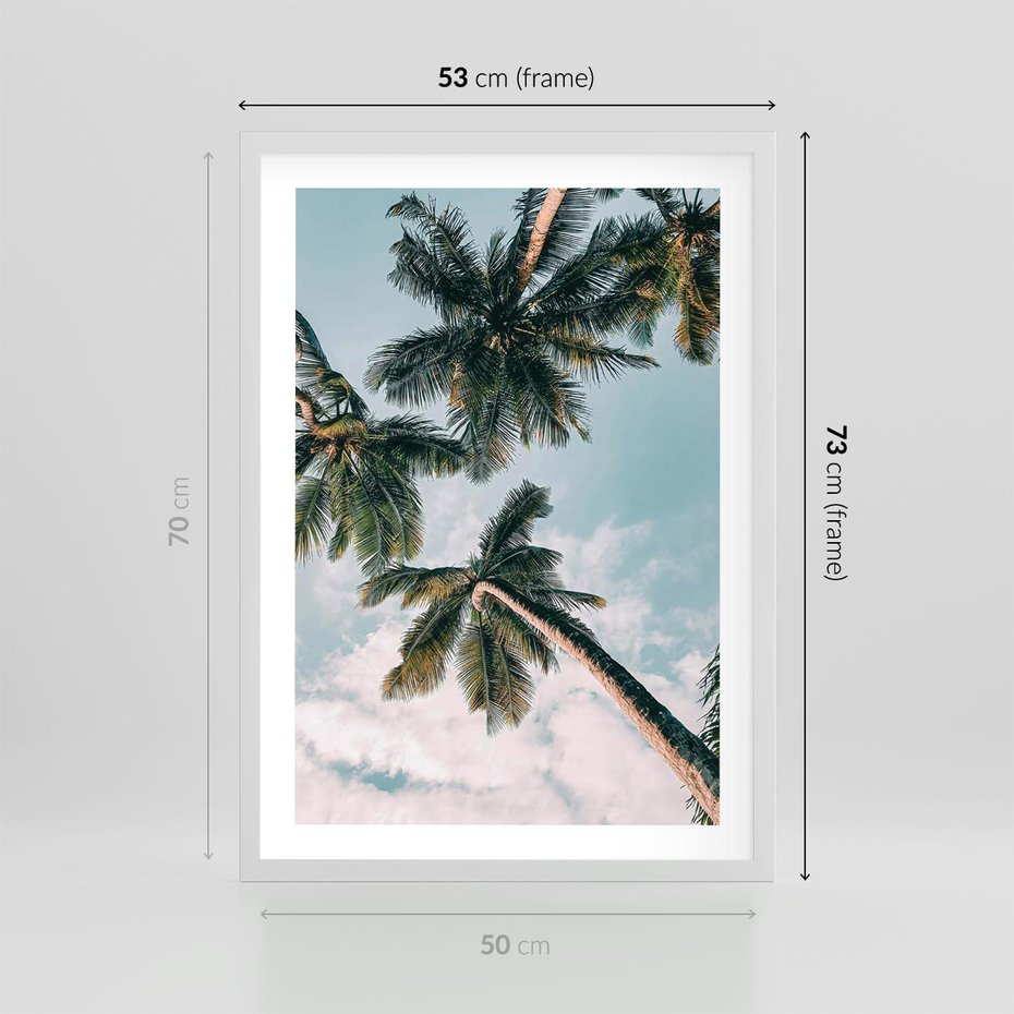 Plakat w ramie 50x70 - Wzrok ku Niebu - palmy na tle nieba, ujęcie z dołu - rama biała