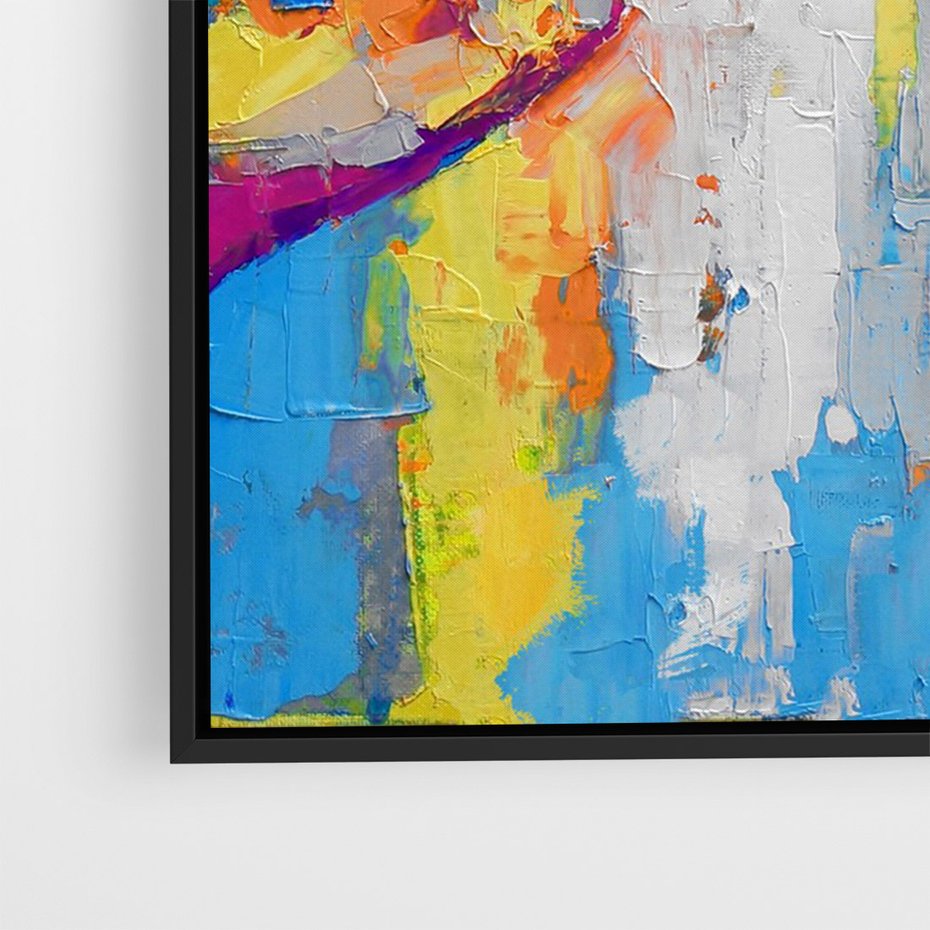 Obraz w ramie 70x100 - Refrakcje wewnętrznego światła - abstrakcyjne dzieło, dłoń trzyma żarówkę - rama czarna