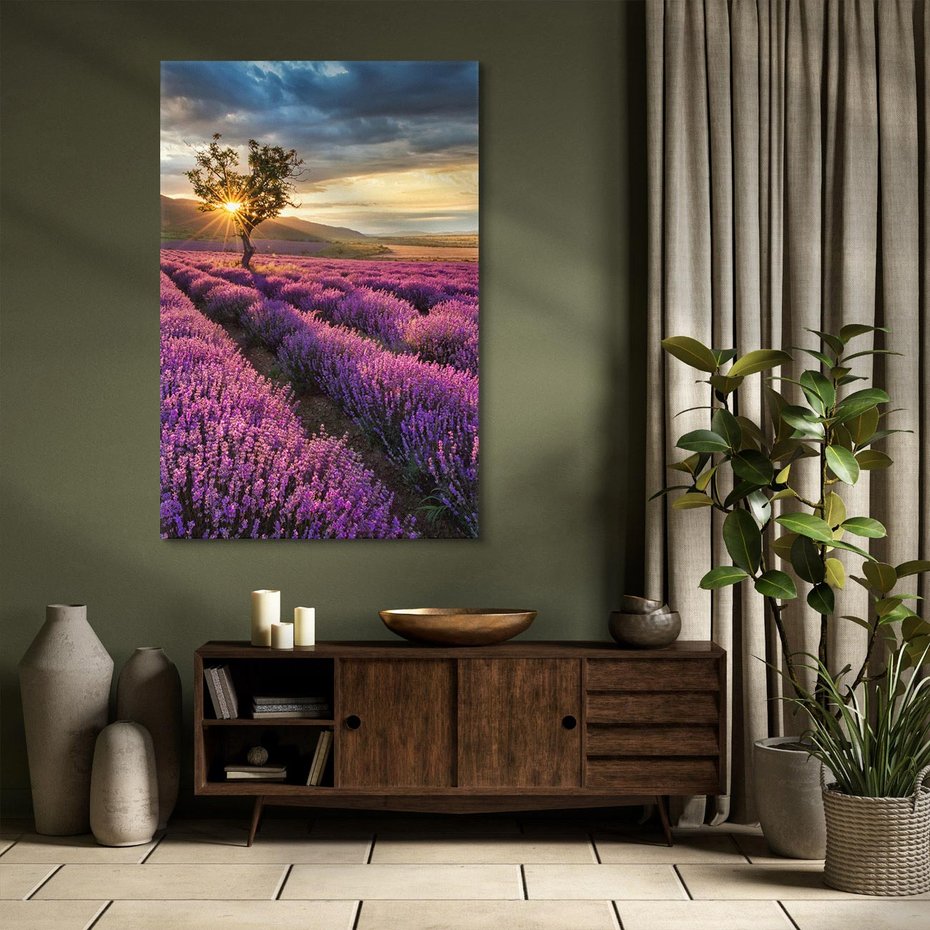 Obraz na płótnie 80x120 - Lawenda: Pachnący ogród natury - lawenda, kwiaty