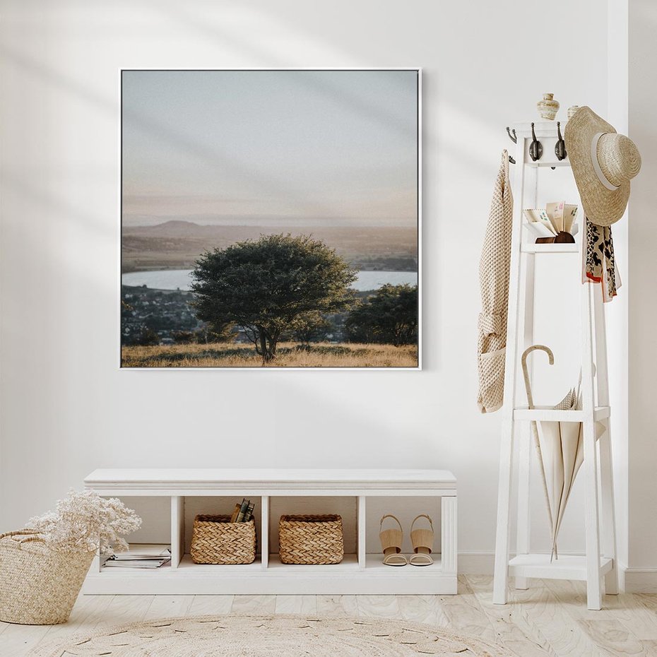 Obraz w ramie 80x80 - Siła Natury - drzewo, pejzaż - rama biała