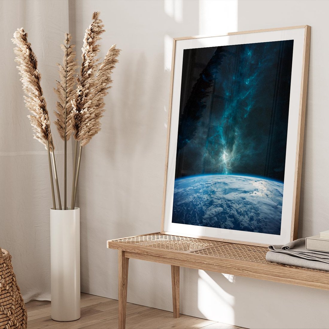 Plakat w ramie 50x70 - Wędrówka przez galaktyki - ziemia, kosmos - rama drewno