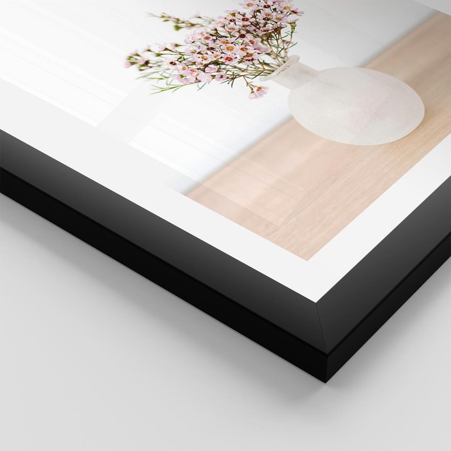 Plakat w ramie 30x40 - Kwiaty w Minimalistycznym Wazonie - kwiaty, wazon - rama czarna