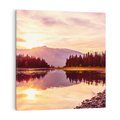 Obraz na płótnie 70x70 - Harmonia natury - góry, jezioro