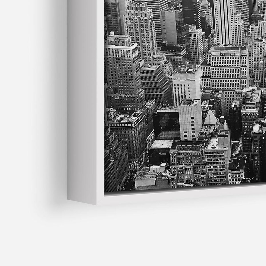 Obraz w ramie 80x80 - Majestatyczne Wysokości - Nowy Jork, wieżowce - rama biała