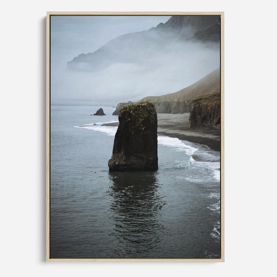 Obraz w ramie 50x70 - Mistyczna Aura - morze, mgła - rama drewno