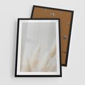 Plakat w ramie 50x70 - Biały Spokój - białe trawy, suche trawy pampas - rama czarna