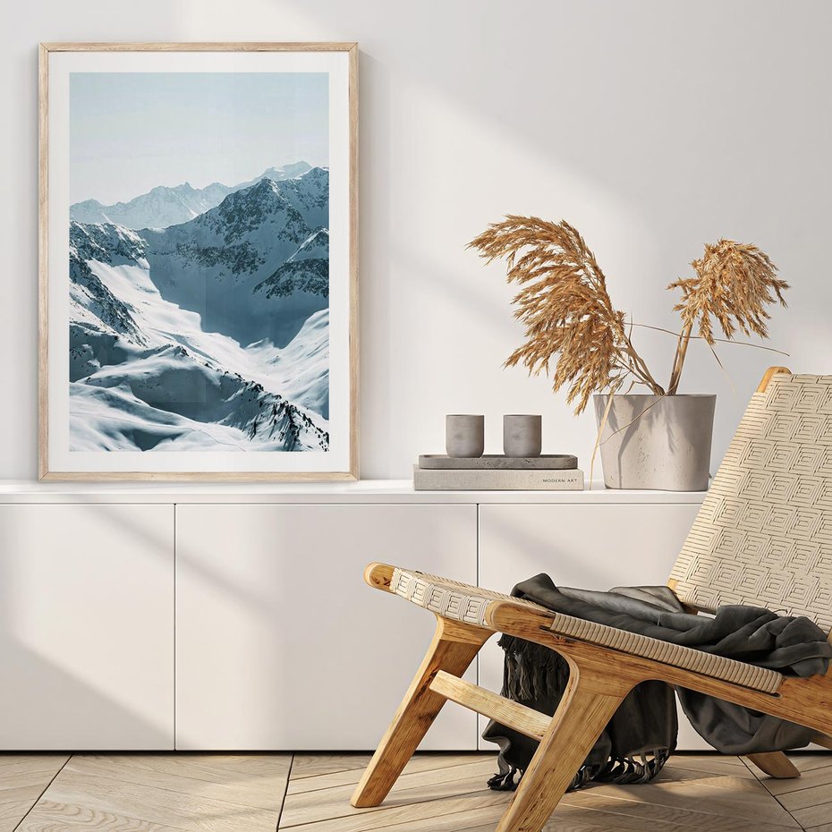 Plakat w ramie 30x40 - Surowość Gór - górskie szczyty, śnieg - rama drewno