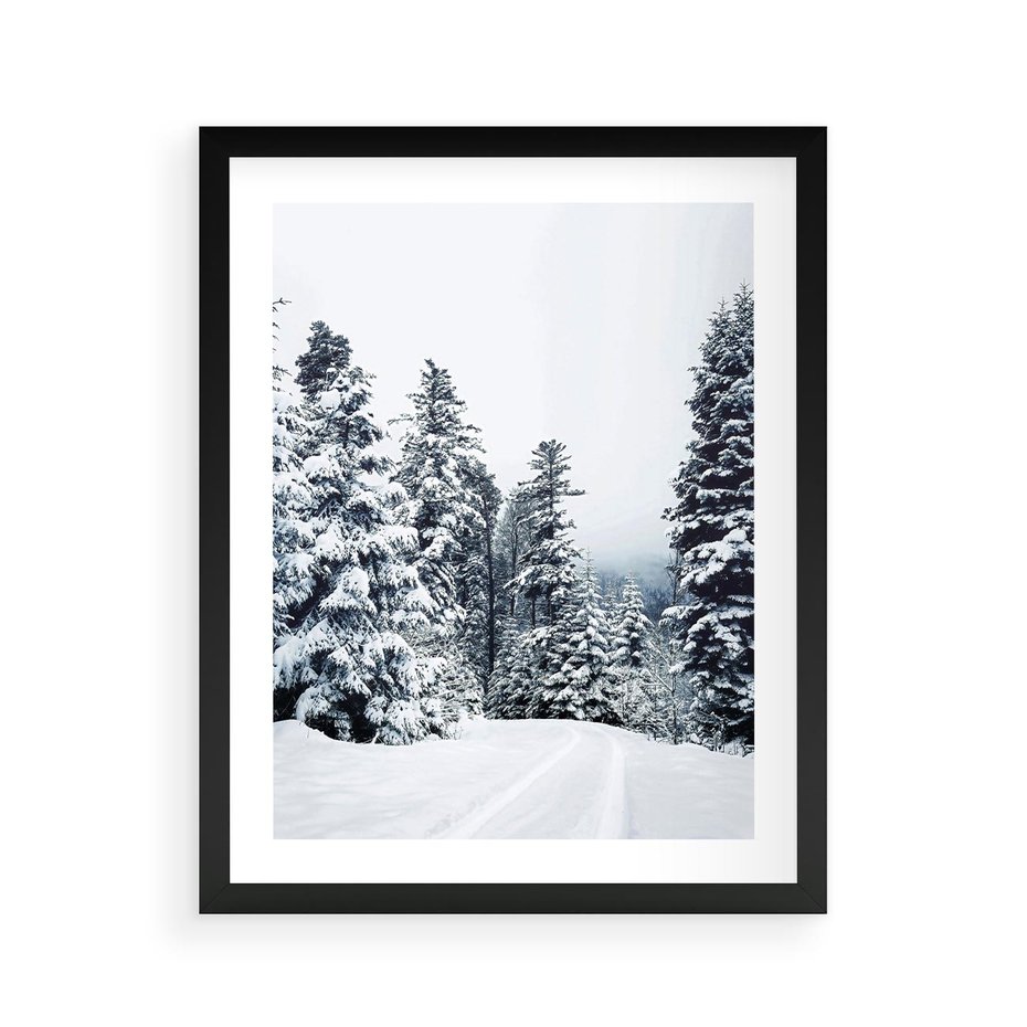 Plakat w ramie 40x50 - Zimowy Las Pod Kołdrą - las, zima - rama czarna