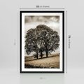 Plakat w ramie 50x70 - Spokojna Osamotniona Chwila - beżowe kolory, samotne drzewo na polu - rama czarna