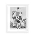 Plakat w ramie 40x50 - Sport to Zdrowie - retro zdjęcie, czarno białe - rama biała