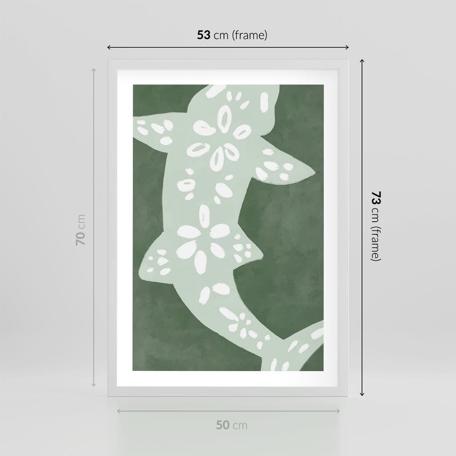 Plakat w ramie 50x70 - Migotliwe Wibracje Zieleni - zielony plakat, abstrakcja przypominająca rybę - rama biała