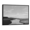 Obraz w ramie 100x70 - Nadmorska Melodia - czarno białe zdjęcie, plaża - rama czarna