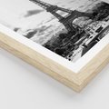 Plakat w ramie 30x40 - Wieża Eiffla - czarno białe zdjecie, wieża eiffla - rama drewno