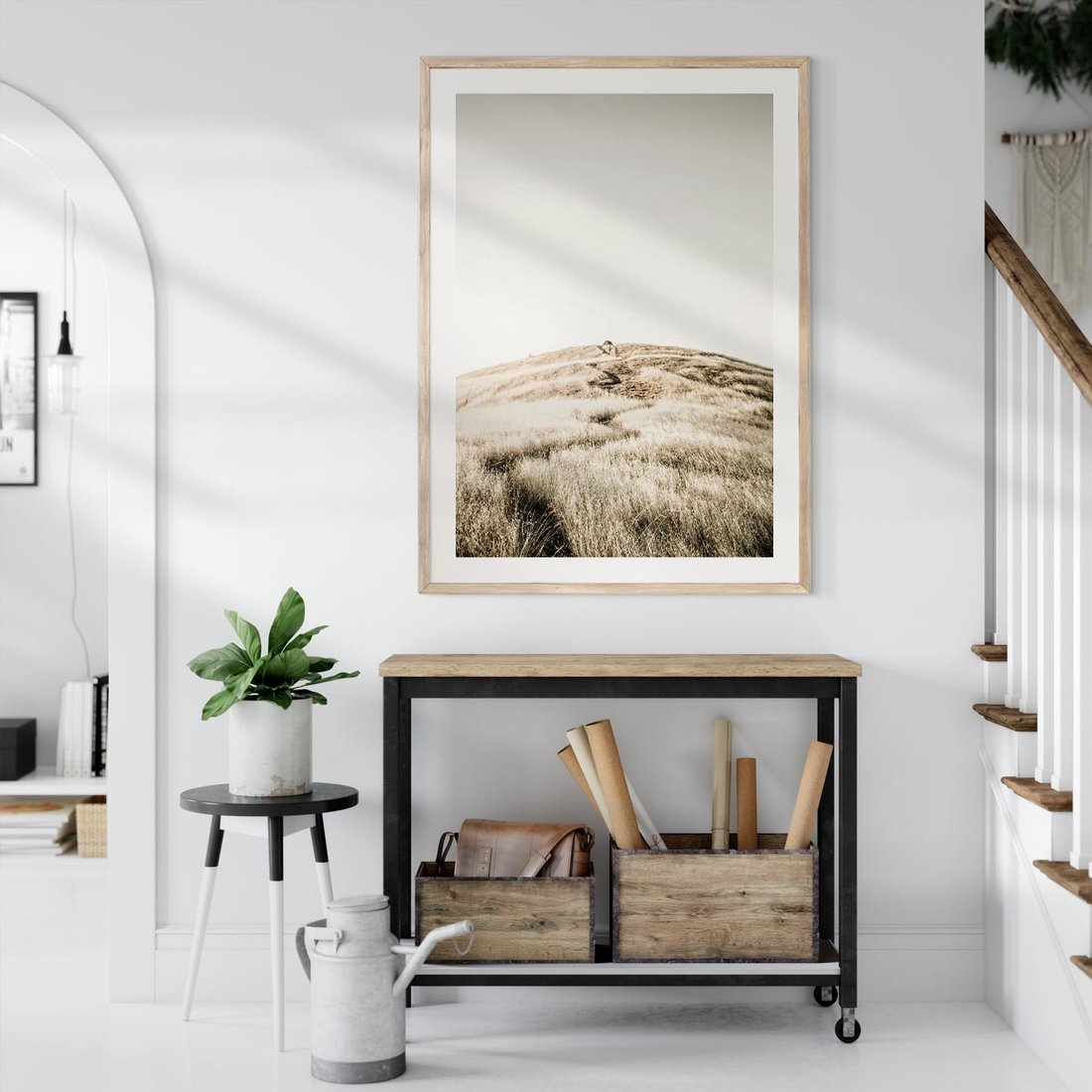 Plakat w ramie 30x40 - Wzgórze w Odcieniach Sepii - wzgórze, trawy - rama drewno