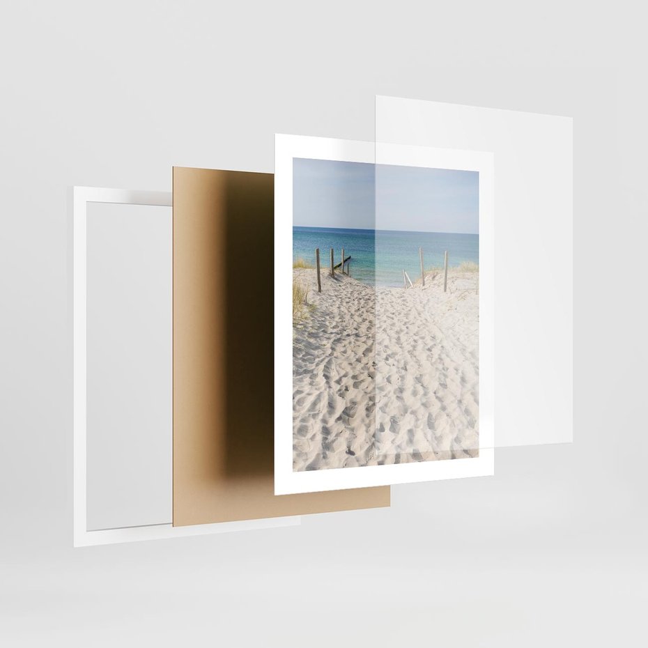 Plakat w ramie 40x50 - Harmonia plażowego morza - plaża, morze - rama biała