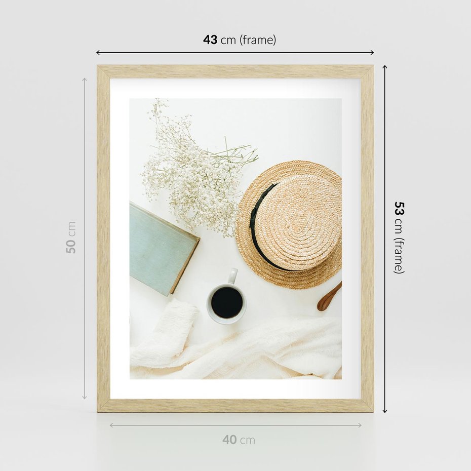 Plakat w ramie 40x50 - Boho Urok - kompozycja boho, slomkowy kapelusz - rama drewno