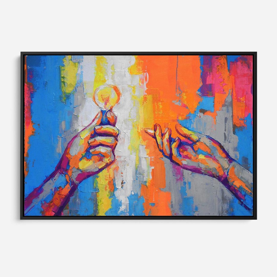 Obraz w ramie 70x50 - Refrakcje wewnętrznego światła - abstrakcyjne dzieło, dłoń trzyma żarówkę - rama czarna