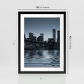 Plakat w ramie 30x40 - Nocne pejzaże miasta - miasto, nocą - rama czarna