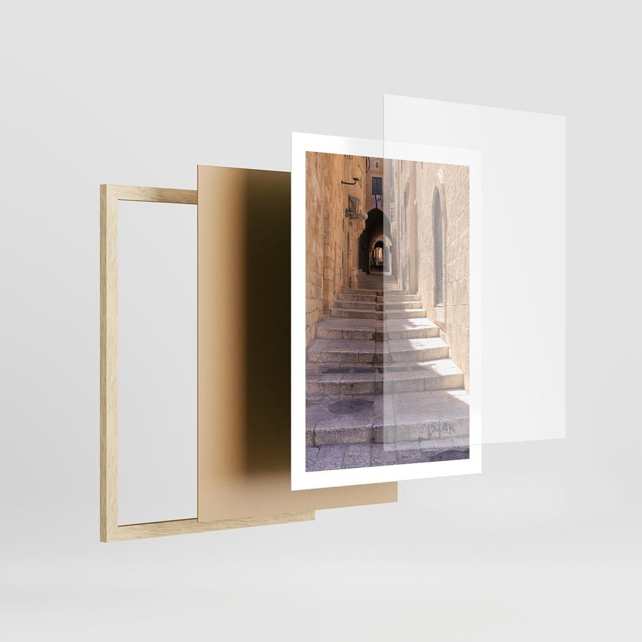 Plakat w ramie 50x70 - miasto w innej odsłonie - uliczka, perspektywa - rama drewno