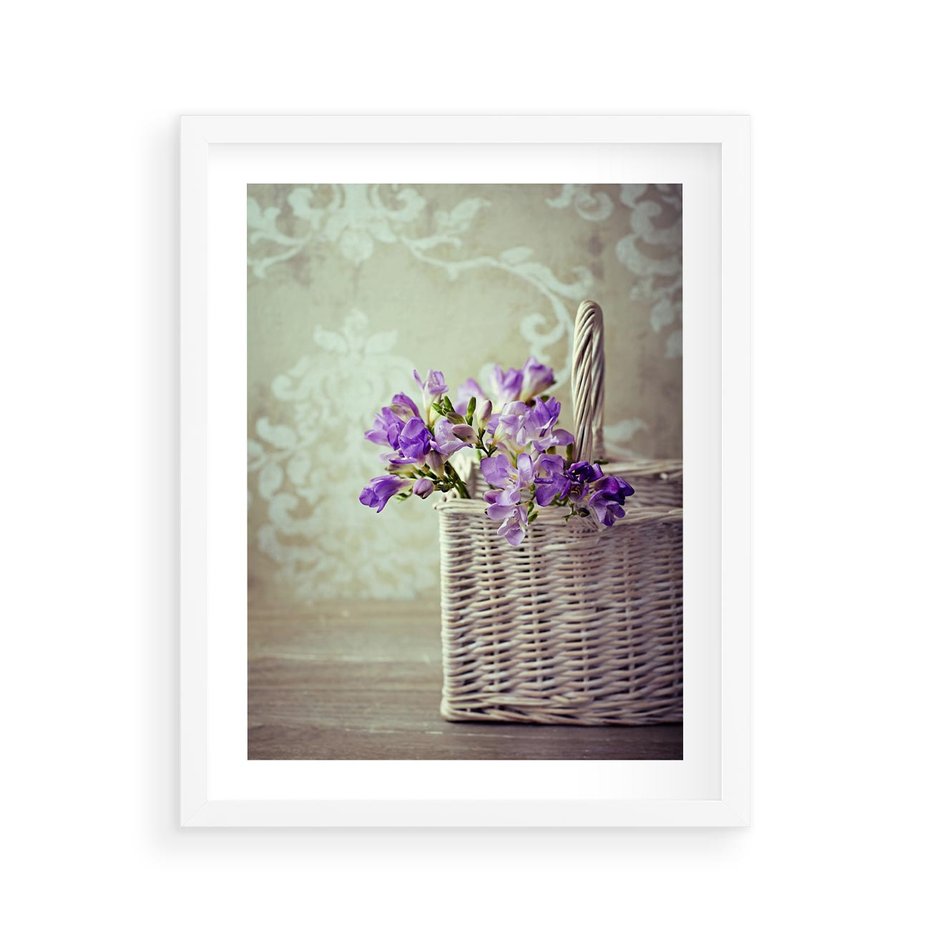 Plakat w ramie 40x50 - Kwiatowy koszyk - kwiaty, koszyk - rama biała