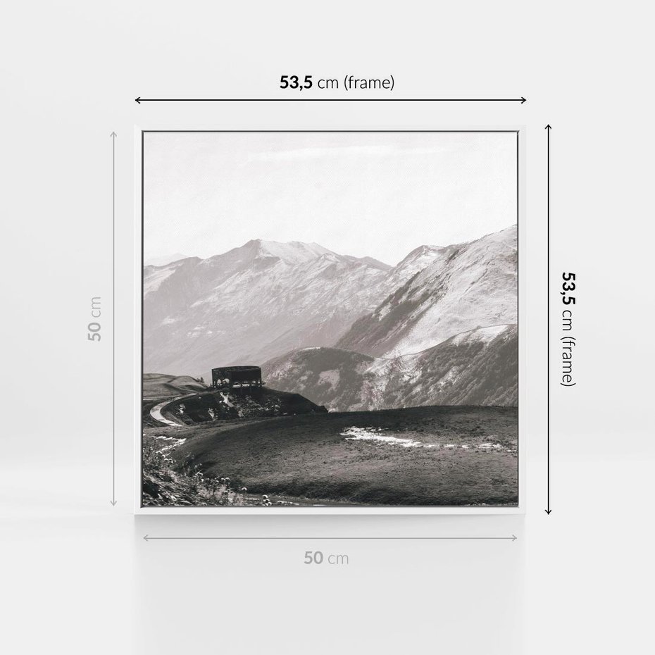 Obraz w ramie 50x50 - Wzgórza w Bieli - górski krajobraz, punkt widokowy - rama biała